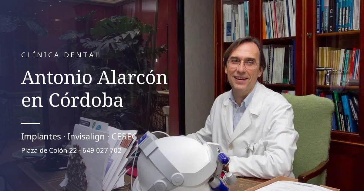 Clínica Dental Antonio Alarcón en Plaza de Colón, Córdoba